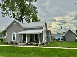 52 N Grant St, Cloverdale, IN 46120