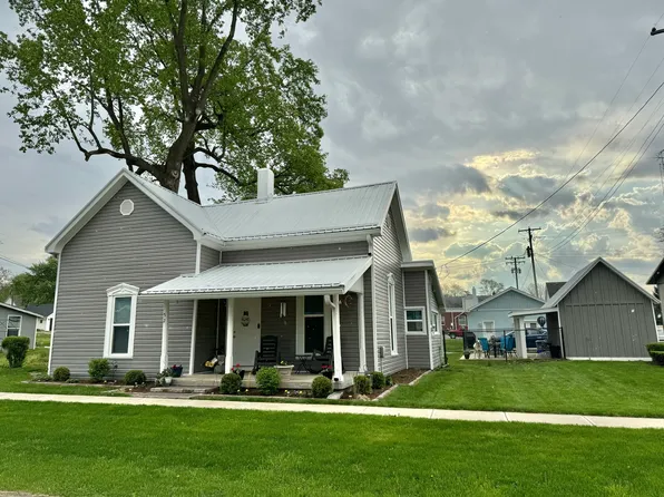 52 N Grant St, Cloverdale, IN 46120