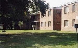 3rd image of 3920 Chamberlayne Ave APT 4