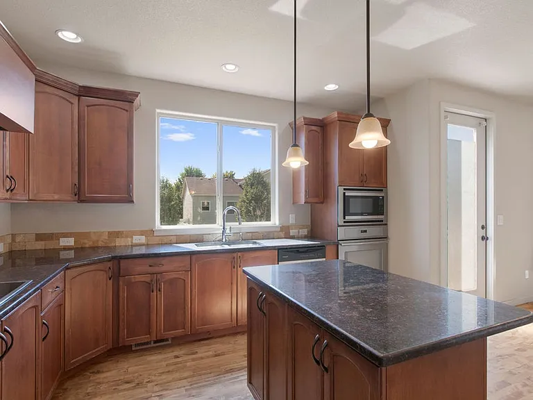 4406 Cypress St — Photo 9