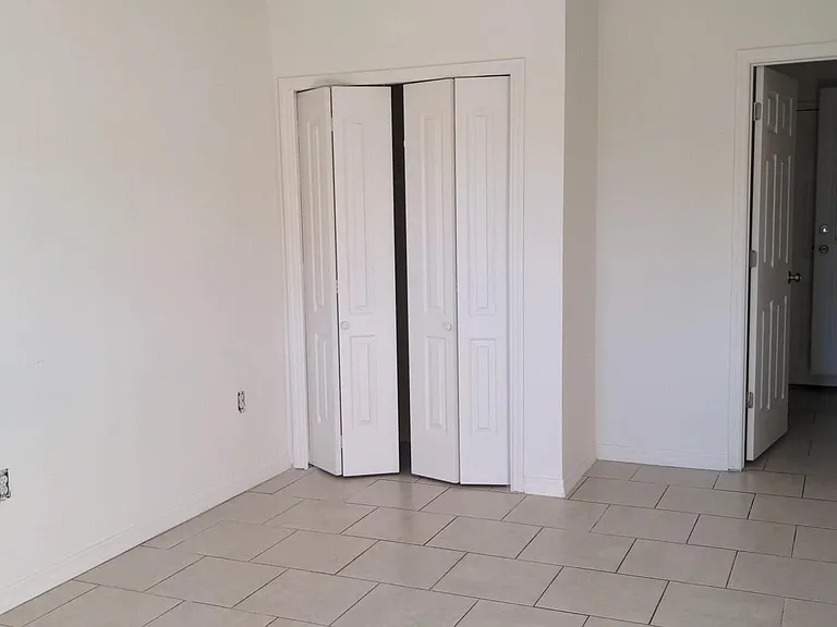 3239 Haddon Ave NE — Photo 5
