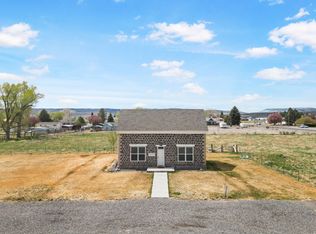 275 N 200 E, Loa, UT 84747