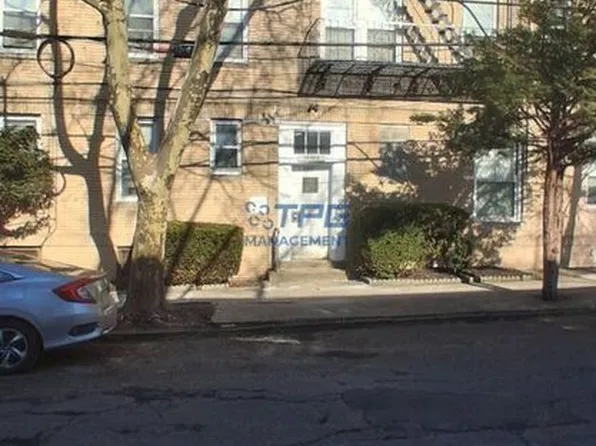 265 Avenue B APT 4, Bayonne, NJ 07002