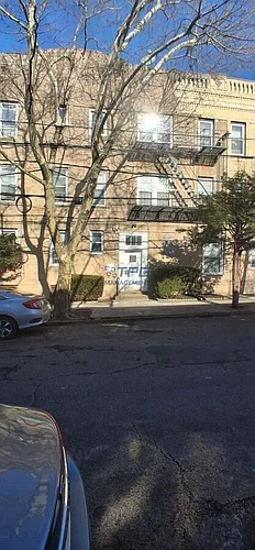 265 Avenue B #4 Photo 1