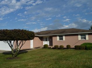 8 3rd St, Jenkins Township, PA 18640