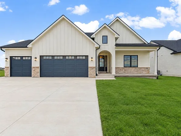 4286 3rd Avenue Ct SE, Altoona, IA 50009