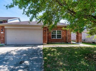 7910 Owl Ln, Baytown, TX 77523