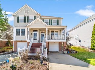 4384 Sexton Rd, Cleveland, OH 44105