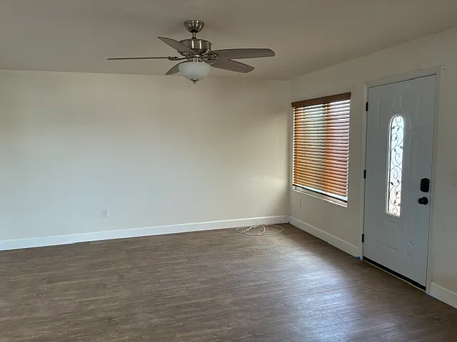 2 bed, 1040 sqft, $3,000 — Photo 1