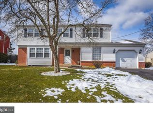 972 Worthington Dr, Warminster, PA 18974