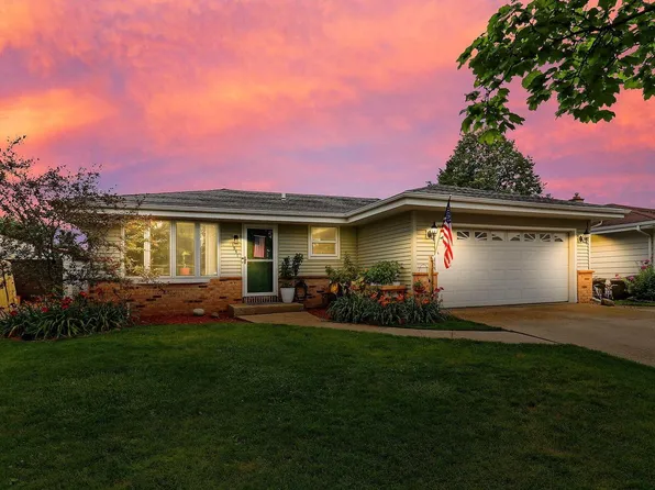 1551 16th AVENUE, Kenosha, WI 53140