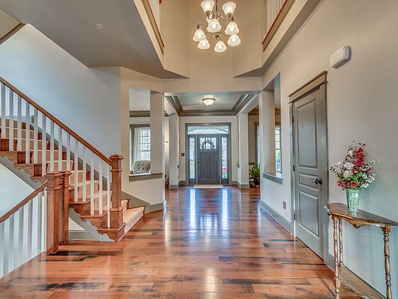 3rd image of 14415 Eagle Island Ct