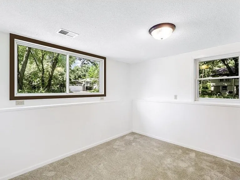 801 Corens Dr — Photo 27