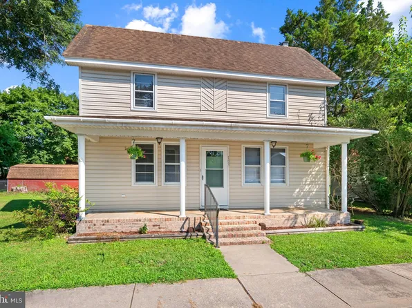 103 Howard St, Hebron, MD 21830