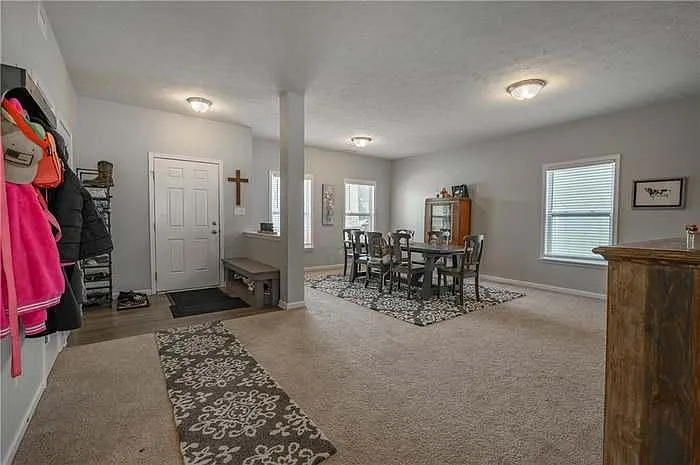 2096 Amur Ct — Photo 5