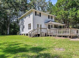 3082 Pabst Rd, Ocean Springs, MS 39564