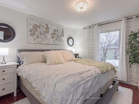 5th image of 4 Heatherside Ct