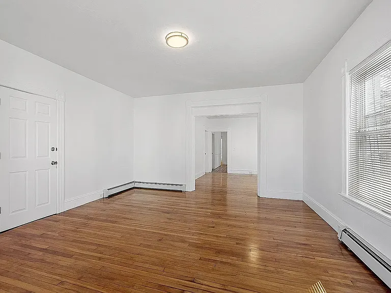 18 Ingalls St #3 — Photo 8
