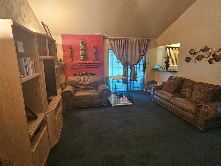15206 Flamingo Park — Photo 4