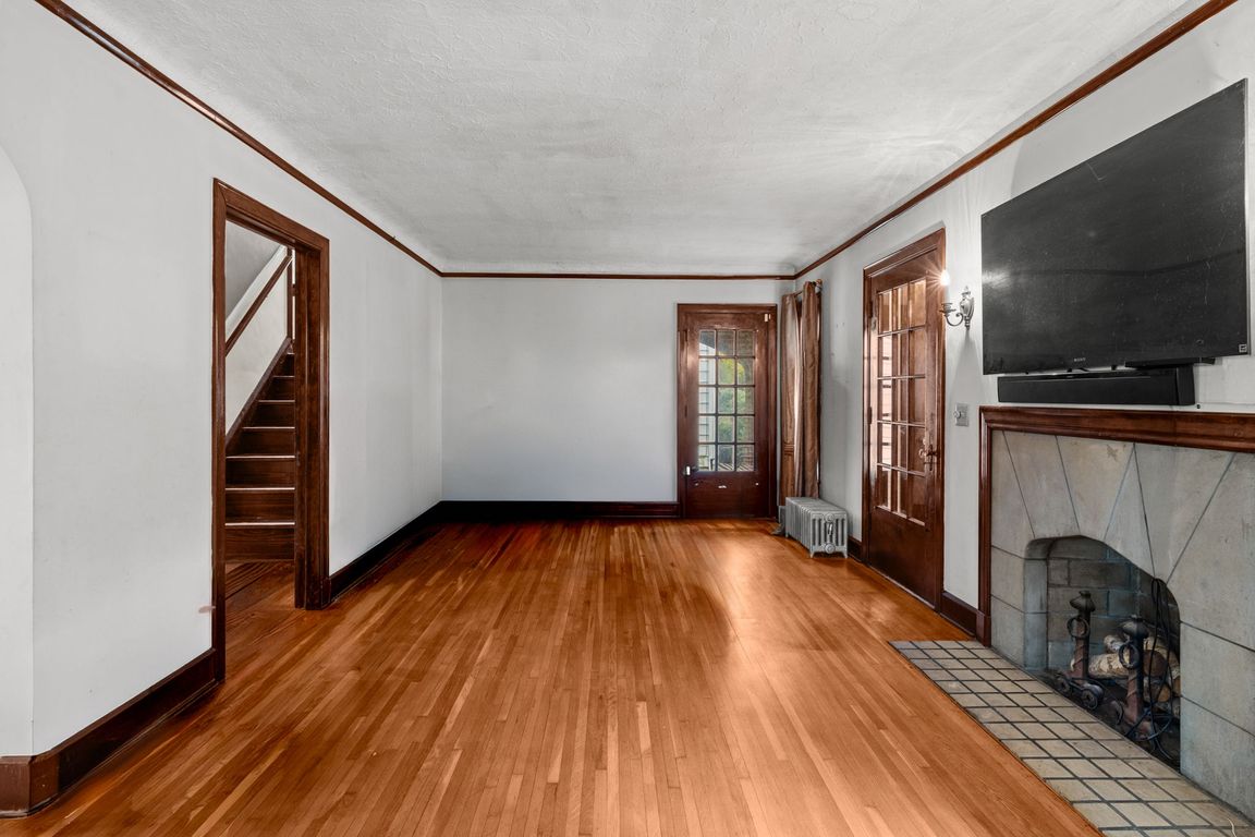 next background image