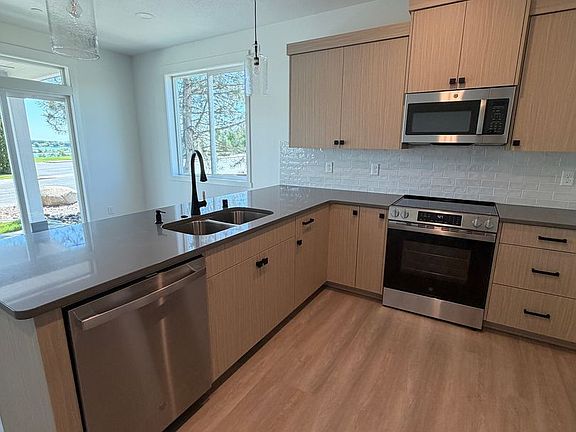 4th image of 6398 NE Melby Way #5