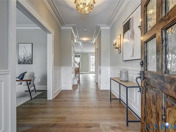 3rd image of 4312 Cary Street Rd