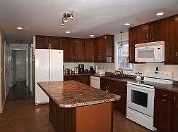 2nd image of 6 Braintree St