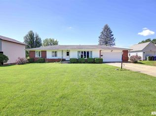 1225 3rd Ave N, Clinton, IA 52732