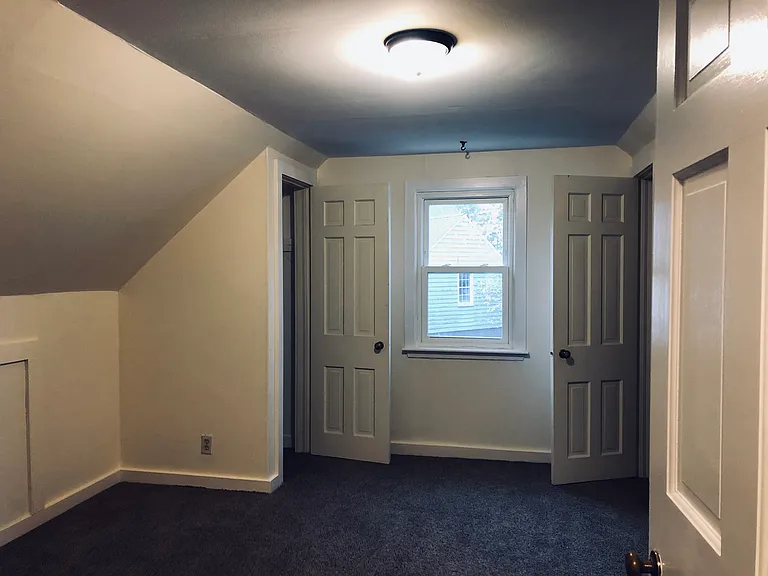 58 Barton Cir — Photo 16