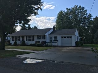 105 W Water St #1, Kalida, OH 45853