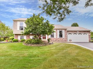1223 Narragansett Dr, Carol Stream, IL