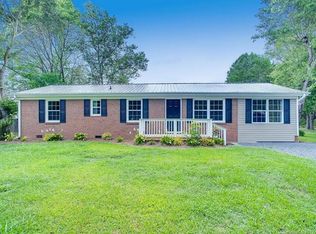 2544 Lynn Dr, Concord, NC 28025