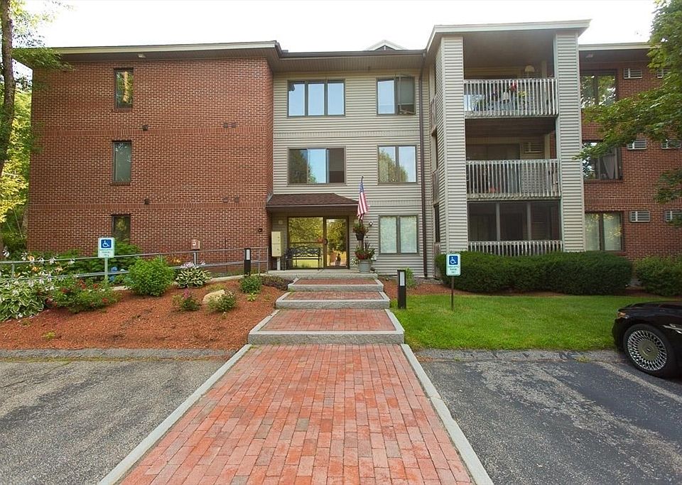 1st image of 300 Candlewood Park Unit 32