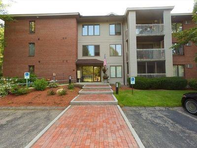 300 Candlewood Park UNIT 32, Nashua, NH, 03062