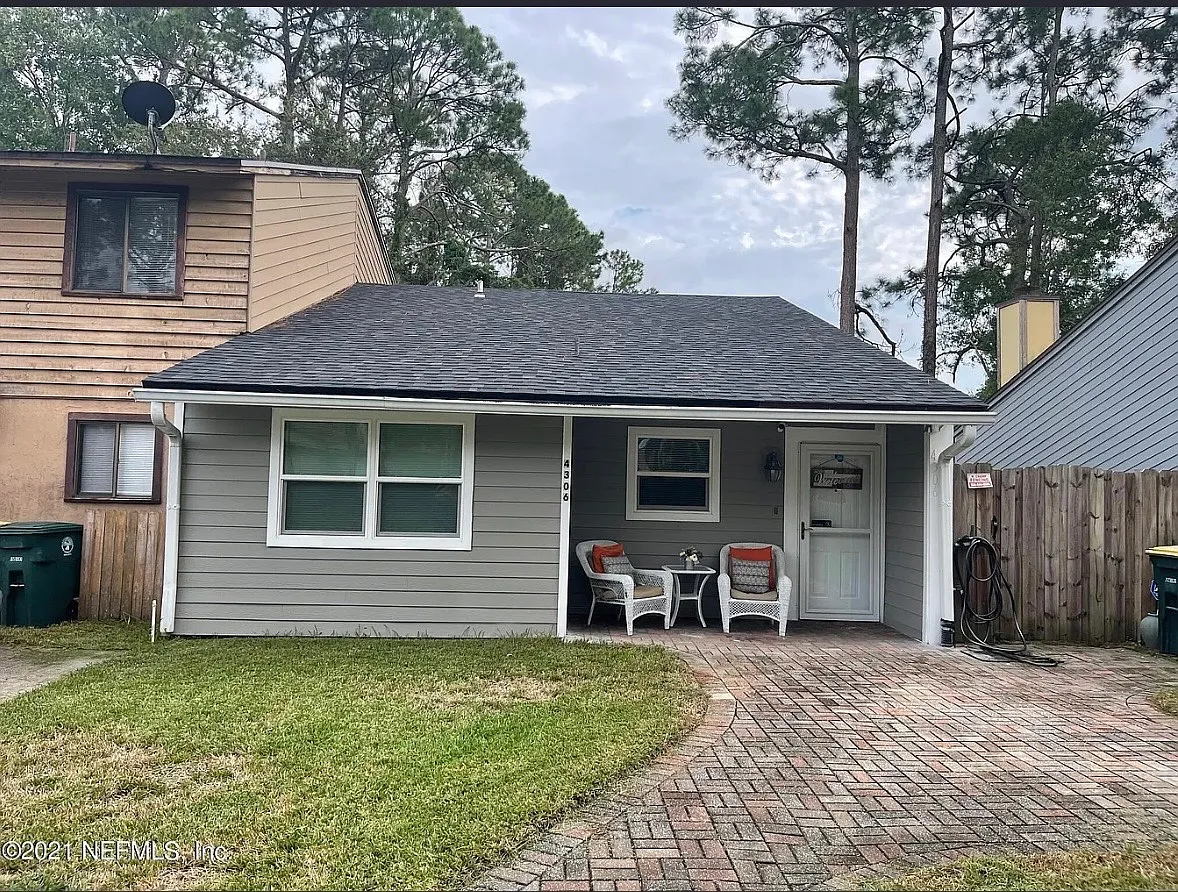 2 bed, 1354 sqft, $1,700 — Photo 1