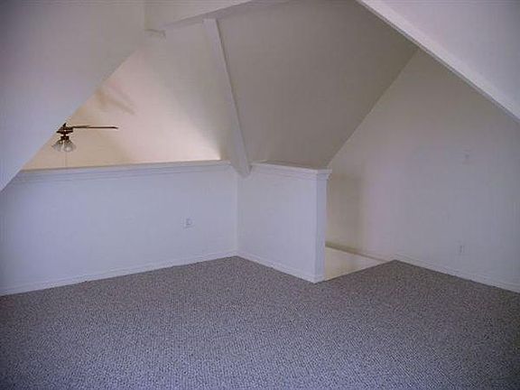 4th image of 805 Beard St APT 3
