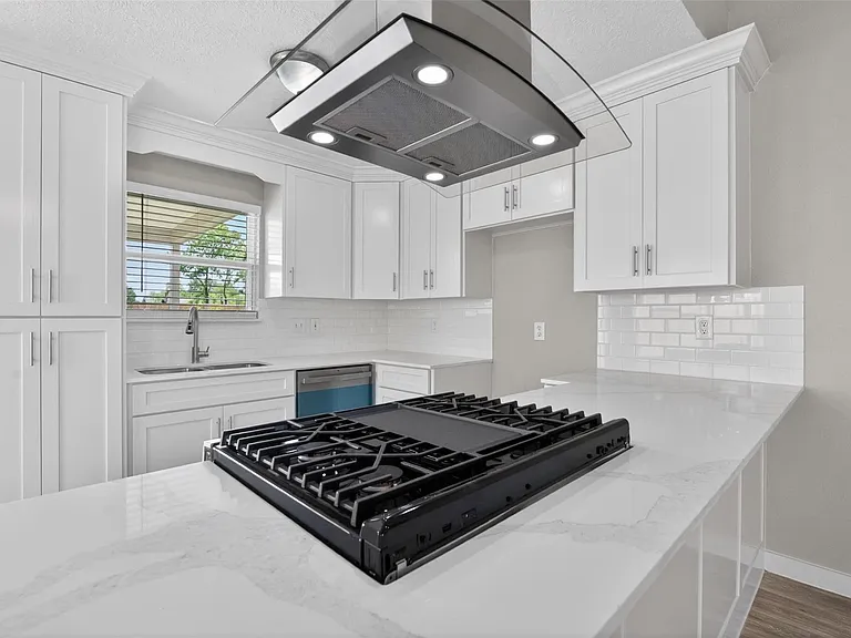 12534 Warrenwood Dr — Photo 9