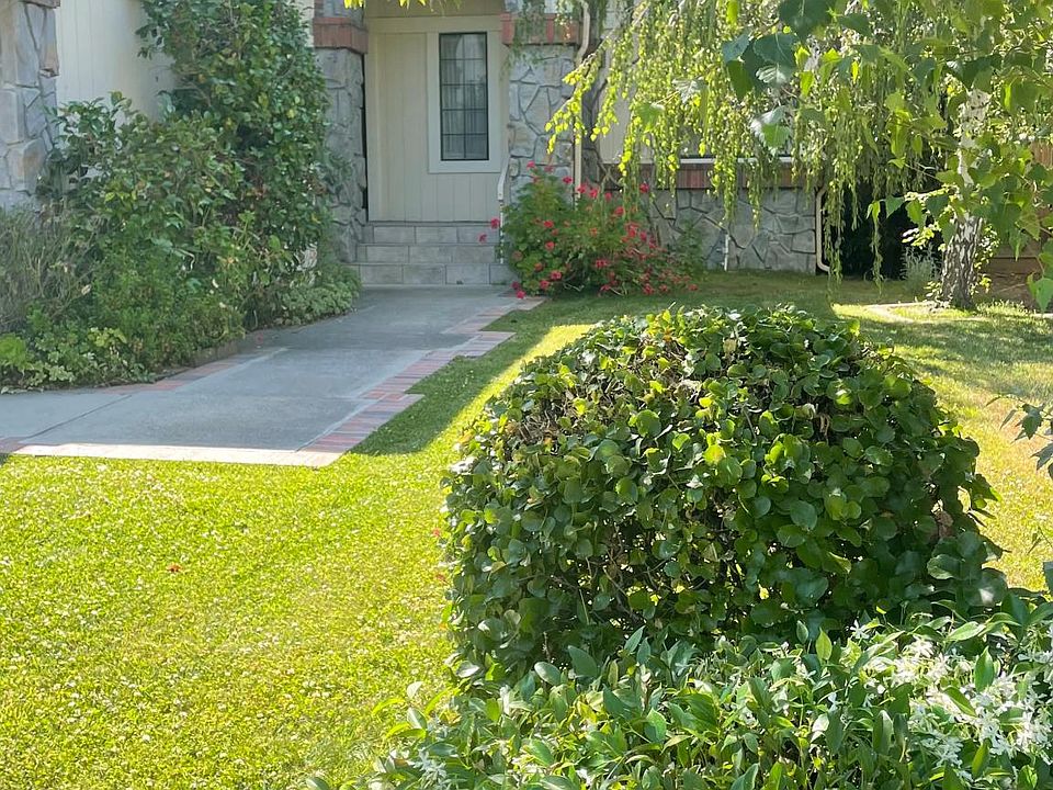 1st image of 1003 Barrenger Dr