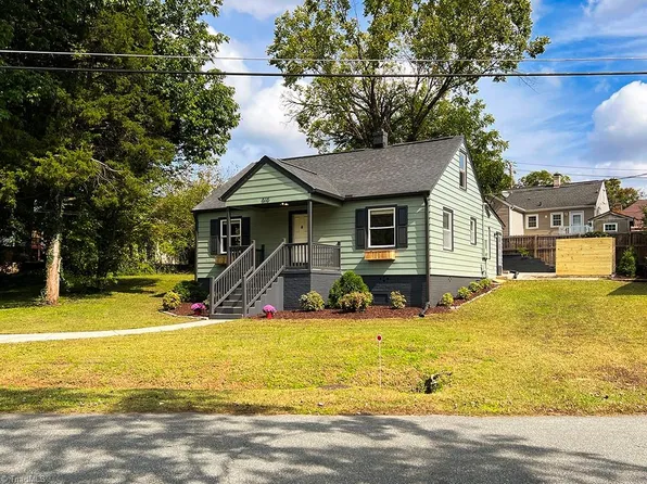 515 E Willowbrook Dr, Burlington, NC 27215