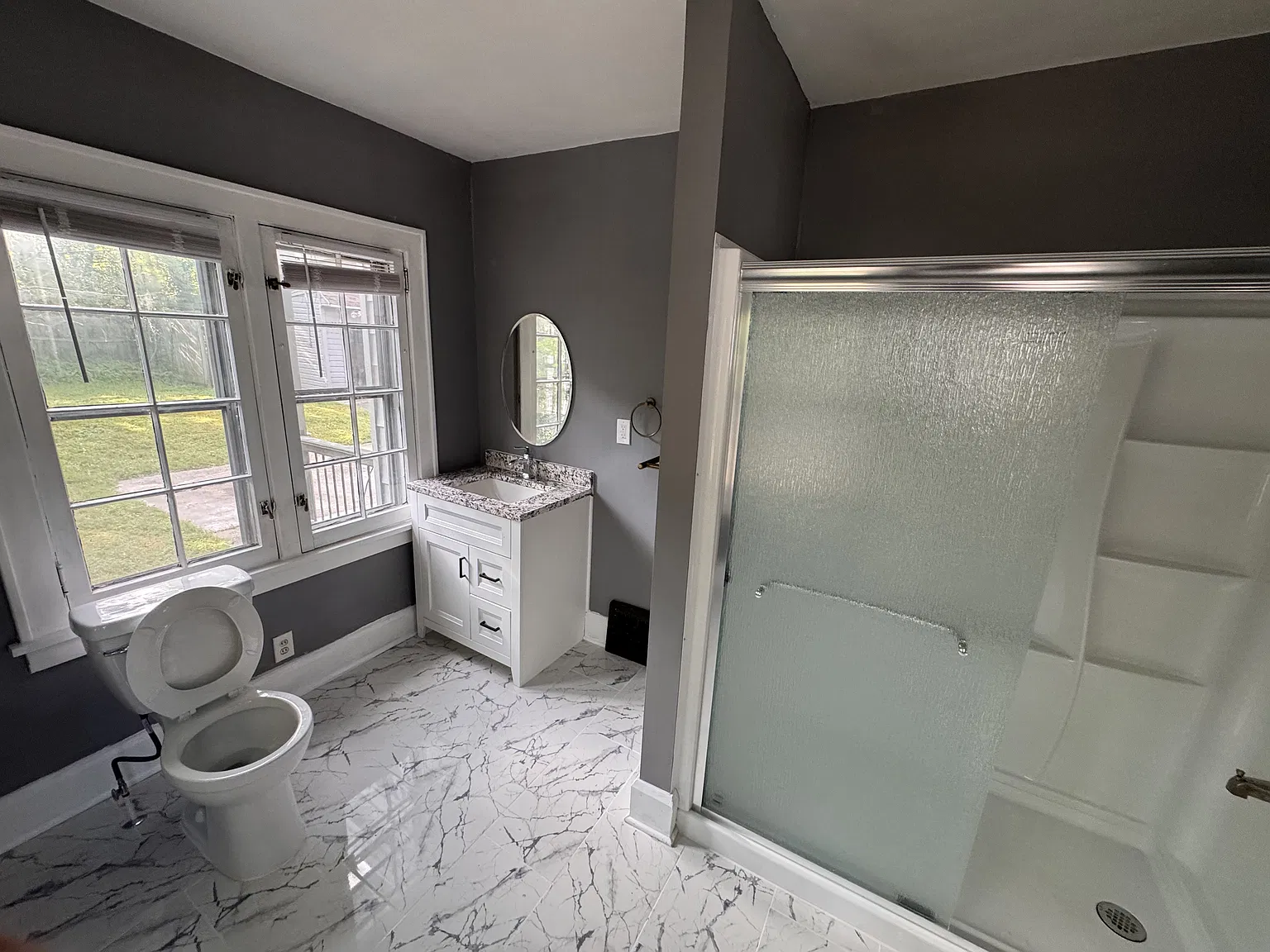 4 bed, 2.5 bath, 2567 sqft, $2,000 — Photo 4