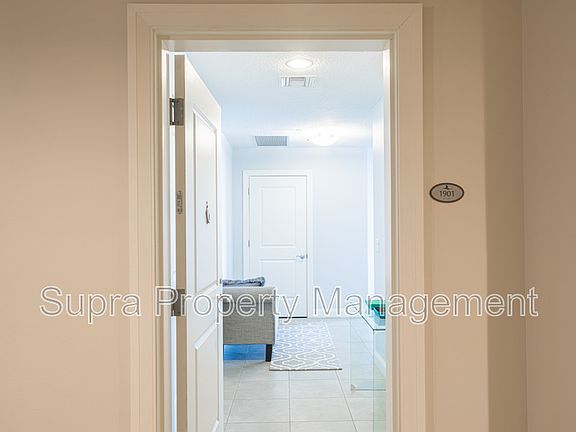 5th image of 1431 Riverplace Blvd APT 1901
