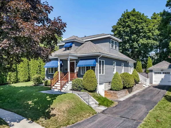 45 Willard Avenue, Portsmouth, NH 03801