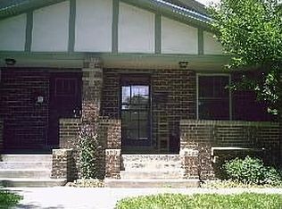 1833 Dahlia St, Denver, CO 80220