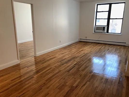 Rented by Sandra Ospina, Licensed Real Estate Broker | media 32