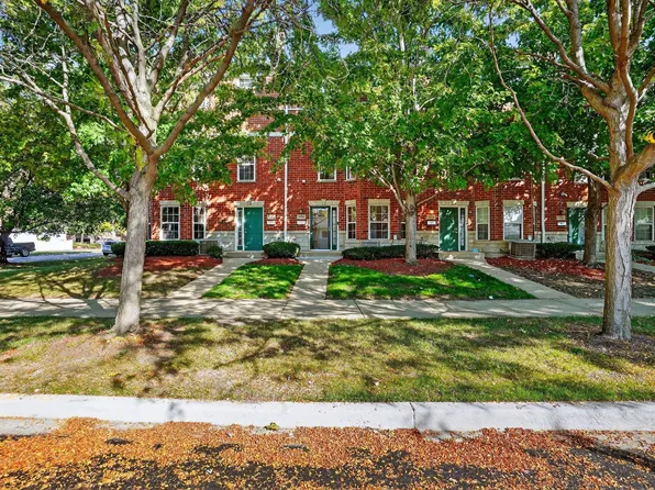 7036 W Belden Ave, Chicago, IL 60707