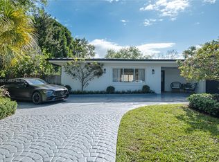 Bouganvillea Court Homesi, Pinecrest, FL 33156