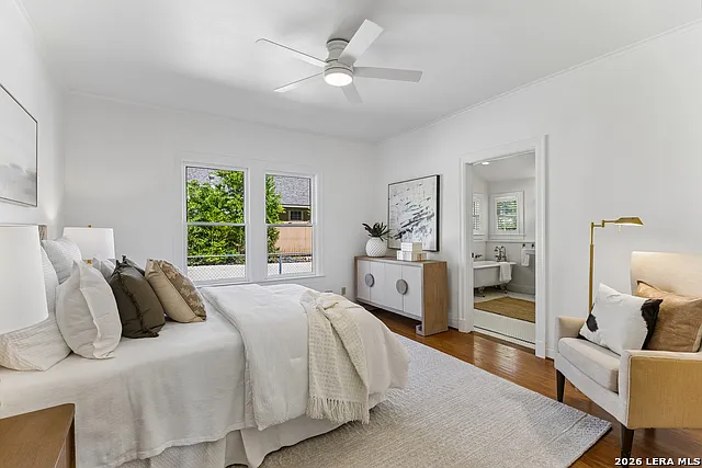 120 Lamont Ave — Photo 29