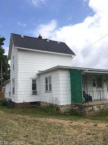 2nd image of 539 E Liberty St