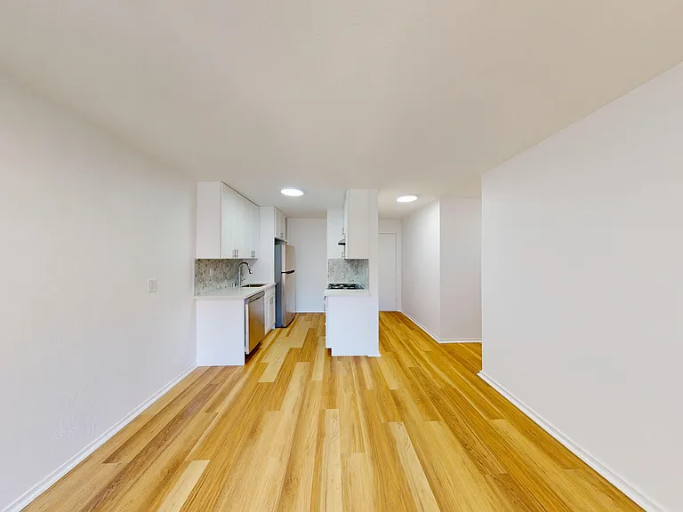 2627 Hillegass Avenue — Photo 24