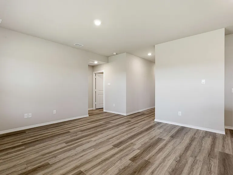 564 Mash Ln — Photo 16